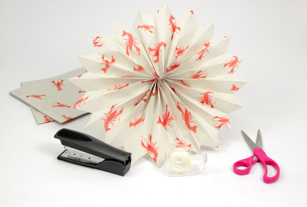 paper fans accordion rosettes diy how to make instructions tutorial