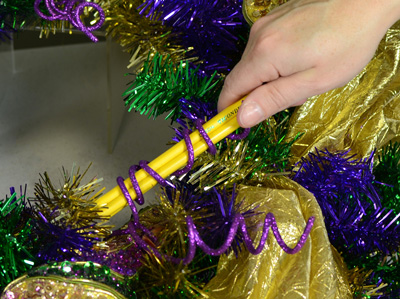 Party Ideas by Mardi Gras Outlet: DIY: Wire Christmas Tree Decorations