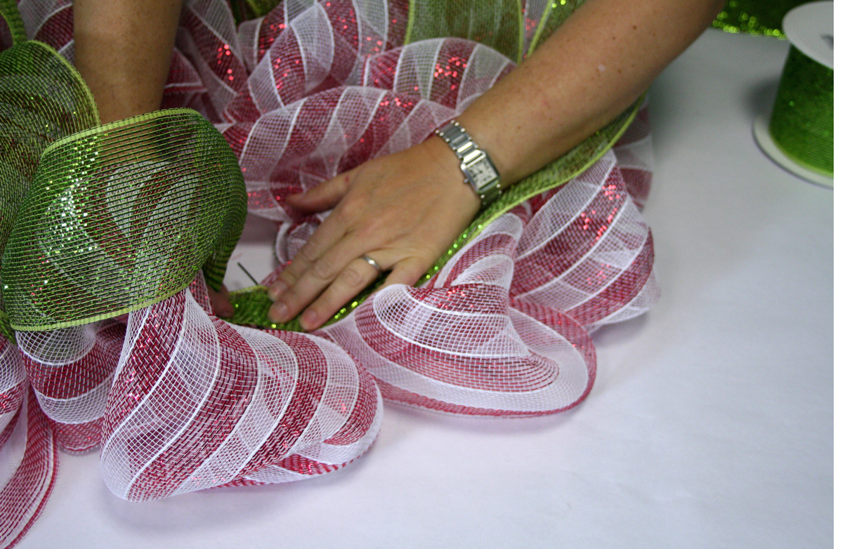 Mesh Ribbon Ideas for Wreaths for.