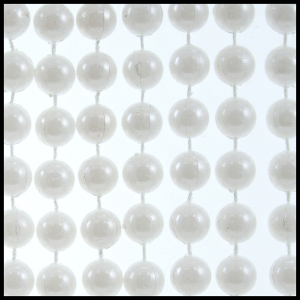 60 18mm Round Pearl White Mardi Gras Beads